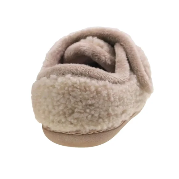 Insect Slippers - Picture 5 of 6